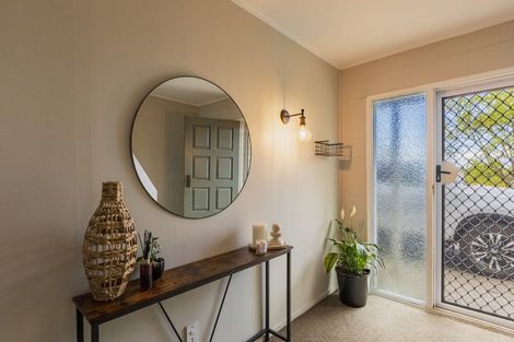 Photo of property in 96 Porangahau Road, Waipukurau, 4200