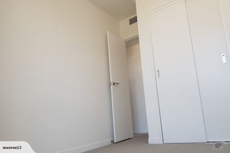 Photo of property in Alpha Apartments, 503/4u Elizabeth Street, Mount Victoria, Wellington, 6011