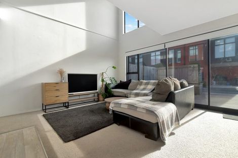 Photo of property in 34/17 Owens Place, Mount Maunganui, 3116