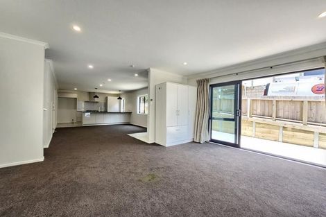 Photo of property in 1a Te Reinga View, Tawa, Wellington, 5028