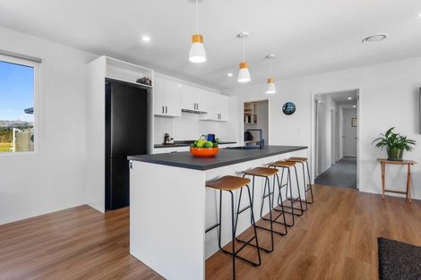 Photo of property in 86 Racecourse Road, Amberley, 7482