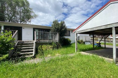 Photo of property in 35a Savoy Road, Glen Eden, Auckland, 0602