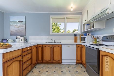 Photo of property in 8a Elliot Street, Riverhead, 0820