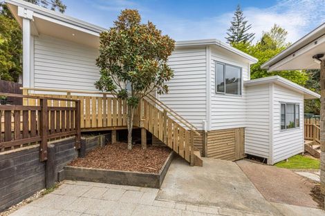 Photo of property in 64 Lemnos Place, Titirangi, Auckland, 0604