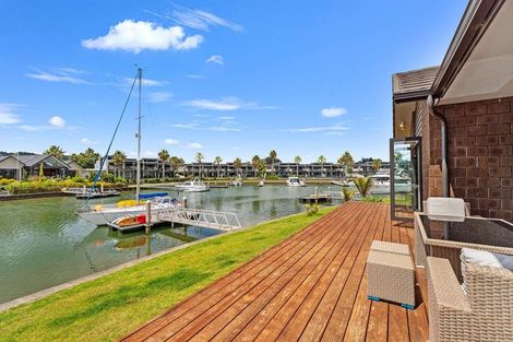 Photo of property in 12 Kelly Place, Whitianga, 3510