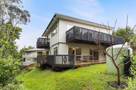 Photo of property in 16a Alexander Street, Cockle Bay, Auckland, 2014