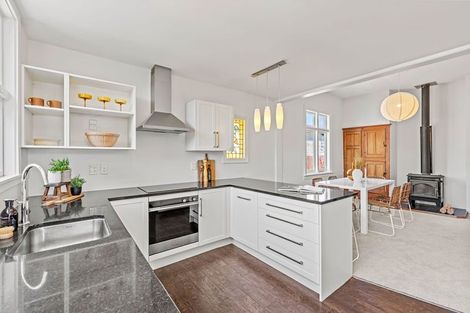 Photo of property in 246 Geraldine Street, Edgeware, Christchurch, 8013