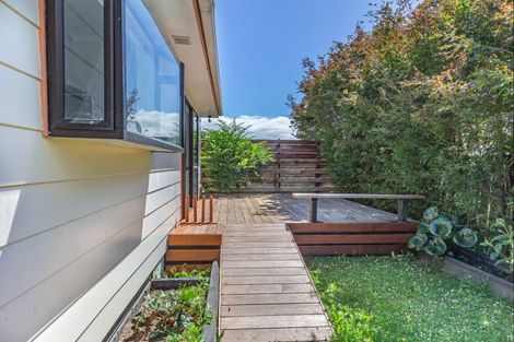Photo of property in 17a Freyberg Street, Levin, 5510