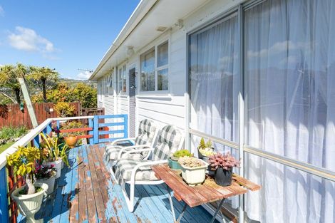 Photo of property in 24 Turriff Crescent, Tawa, Wellington, 5028