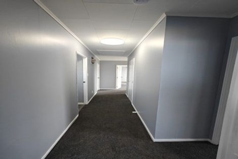 Photo of property in 54 Dunbeath Crescent, Kew, Invercargill, 9812