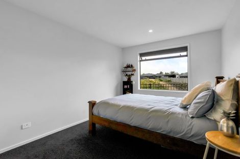 Photo of property in 15 Waitaha Place, Bell Block, New Plymouth, 4312