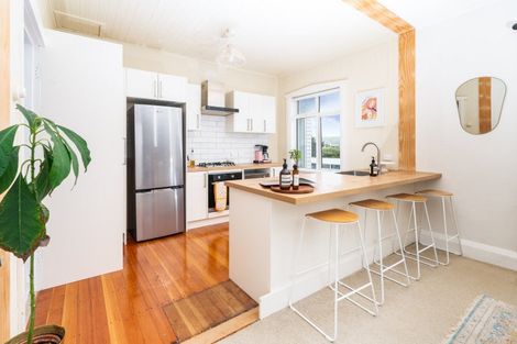 Photo of property in 2/11 Retter Street, Paparangi, Wellington, 6037
