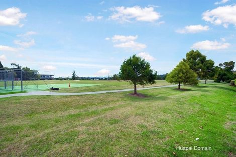 Photo of property in 2 Tapu Road, Huapai, Kumeu, 0810