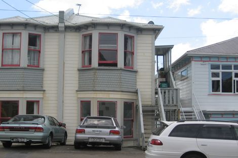 Photo of property in 63a Pirie Street, Mount Victoria, Wellington, 6011