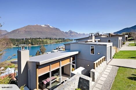 Photo of property in 7 Earnslaw Terrace, Queenstown, 9300