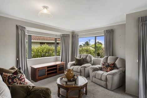 Photo of property in 3 Union Street, Merrilands, New Plymouth, 4312