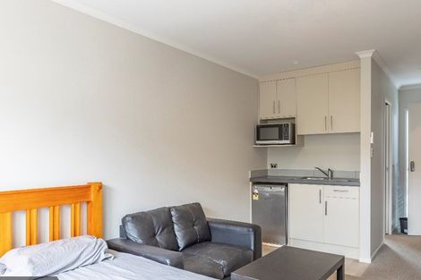 Photo of property in 181u6 Knighton Road, Hillcrest, Hamilton, 3216