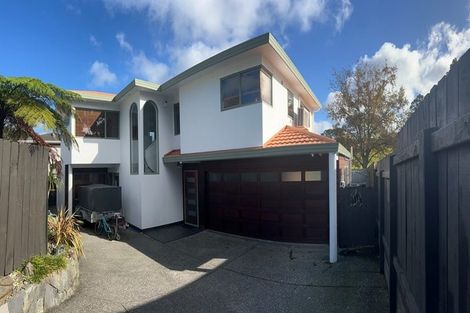 Photo of property in 2/224 Forrest Hill Road, Forrest Hill, Auckland, 0620