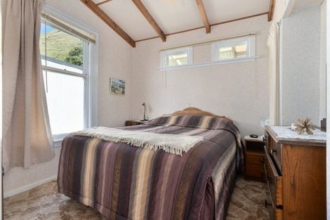 Photo of property in 265 Mataikona Road, Mataikona, Tinui, 5889