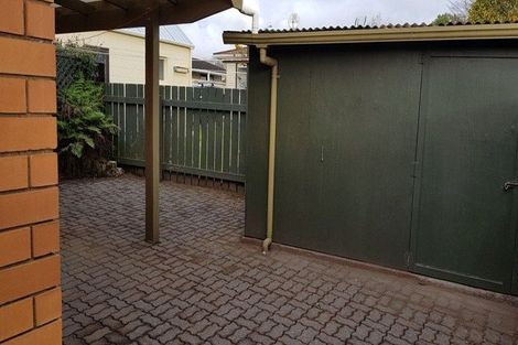 Photo of property in 10 Argyle Place, Highlands Park, New Plymouth, 4312