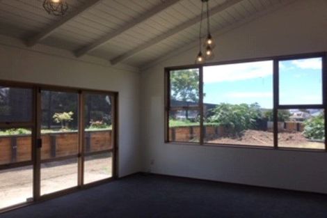 Photo of property in 16 Short Street, Otumoetai, Tauranga, 3110
