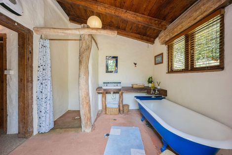 Photo of property in 196 Tomarata Valley Road, Wellsford, 0974