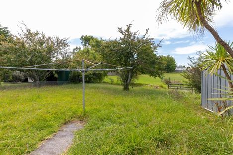 Photo of property in 29 Golf Road, New Lynn, Auckland, 0600