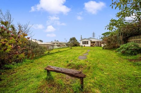 Photo of property in 38 Paritutu Road, Spotswood, New Plymouth, 4310