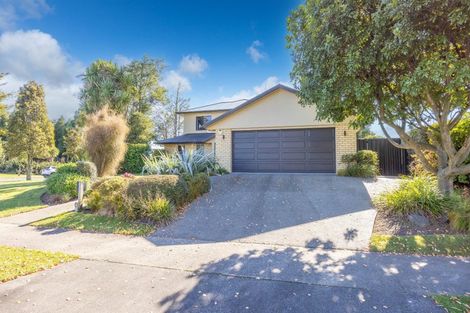 Photo of property in 72 Barrington Drive, Huntington, Hamilton, 3210
