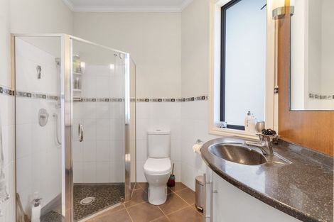 Photo of property in 14/b Rennell Street, Frankleigh Park, New Plymouth, 4310