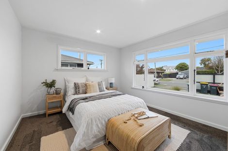Photo of property in 45 Coopers Road, Dallington, Christchurch, 8061