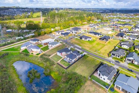 Photo of property in 27 Josh Road, Huapai, Kumeu, 0810