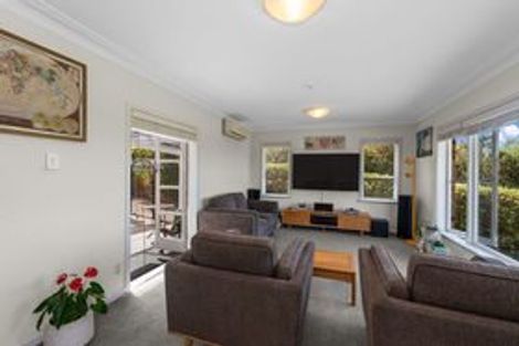 Photo of property in 319 Don Buck Road, Massey, Auckland, 0614