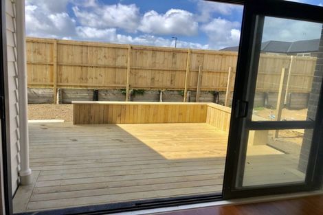 Photo of property in 13 Hoiho Road, Pukekohe, 2120