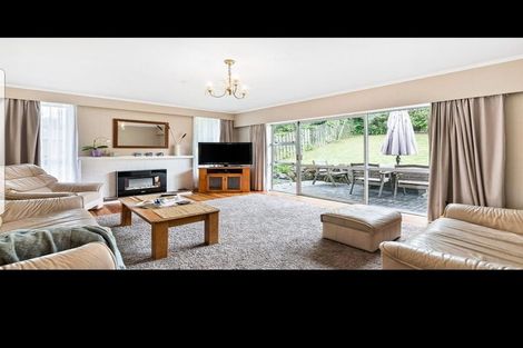Photo of property in 196 Don Buck Road, Massey, Auckland, 0614