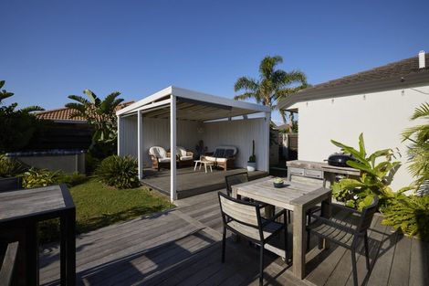 Photo of property in 22 Lotus Avenue, Mount Maunganui, 3116