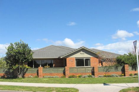 Photo of property in 618 Grenada Street, Papamoa Beach, Papamoa, 3118