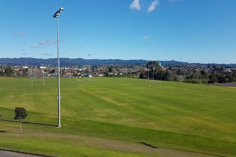 Photo of property in 170 Te Atatu Road, Te Atatu South, Auckland, 0610
