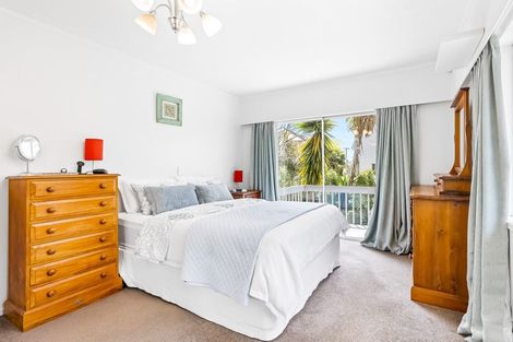 Photo of property in 14a Kowhai Road, Campbells Bay, Auckland, 0630