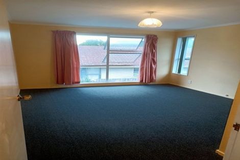 Photo of property in 7 Delaware Crescent, Russley, Christchurch, 8042
