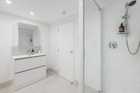 Photo of property in 203/6 Adams Avenue, Mount Maunganui, 3116