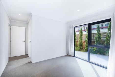 Photo of property in 2/20 Hunter Street, Hamilton Lake, Hamilton, 3204