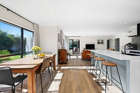 Photo of property in 27 Ravenscourt Place, Huntington, Hamilton, 3210