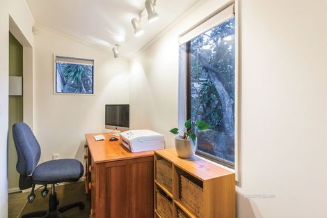 Photo of property in 7 Claret Place, Henderson, Auckland, 0612