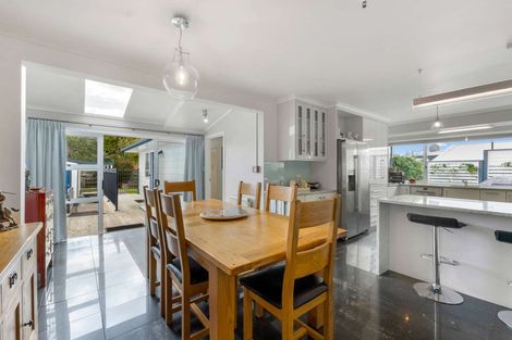 Photo of property in 173 Waihi Road, Hawera, 4610