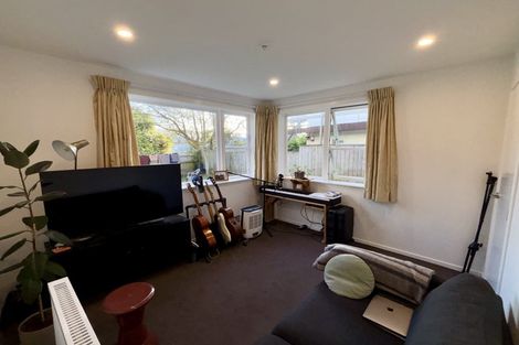 Photo of property in 88 Roxburgh Street, Mount Victoria, Wellington, 6011