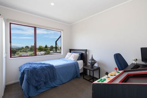 Photo of property in 63 Meander Drive, Welcome Bay, Tauranga, 3112