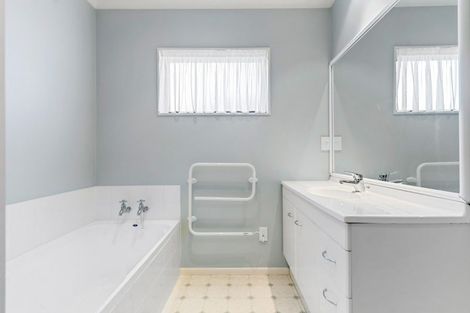 Photo of property in 12 Massey Street, Elderslea, Upper Hutt, 5018