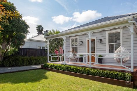 Photo of property in 5 Elliot Street, Riverhead, 0820