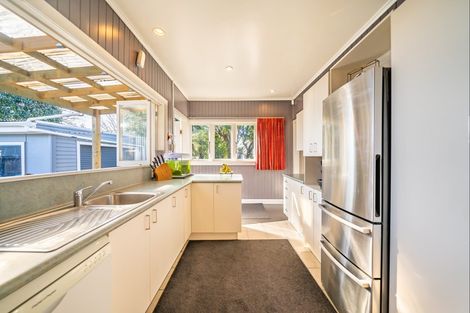 Photo of property in 22 Miro Street, Trentham, Upper Hutt, 5018